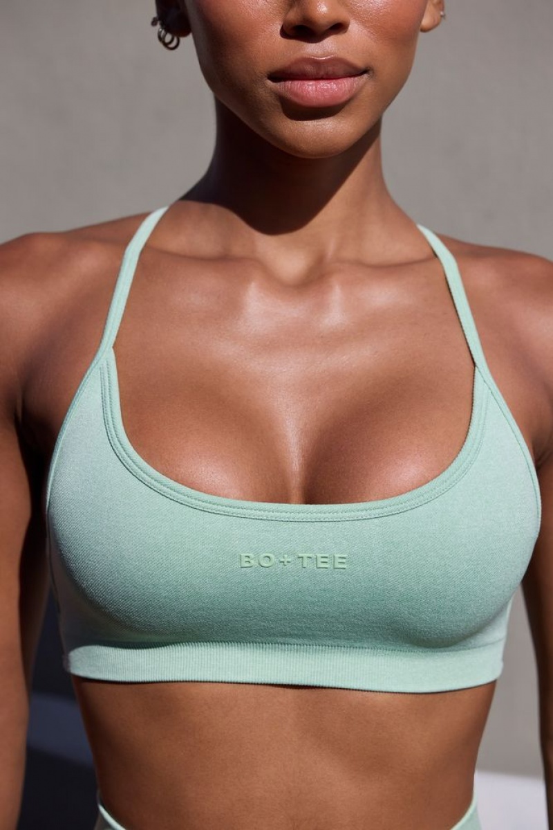 Oh Polly Movement Super Sculpt Seamless Open Back Sports Bra Sports Bras Pistachio | HLRZ-52843